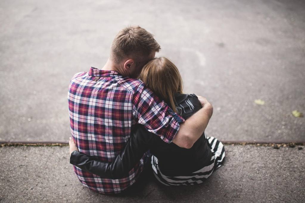 Strengthening the Foundation of Intimacy With Physical Non Sexual Intimacy