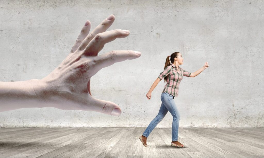 Stages of the Narcissistic Abuse Cycle - Hoovering Stage