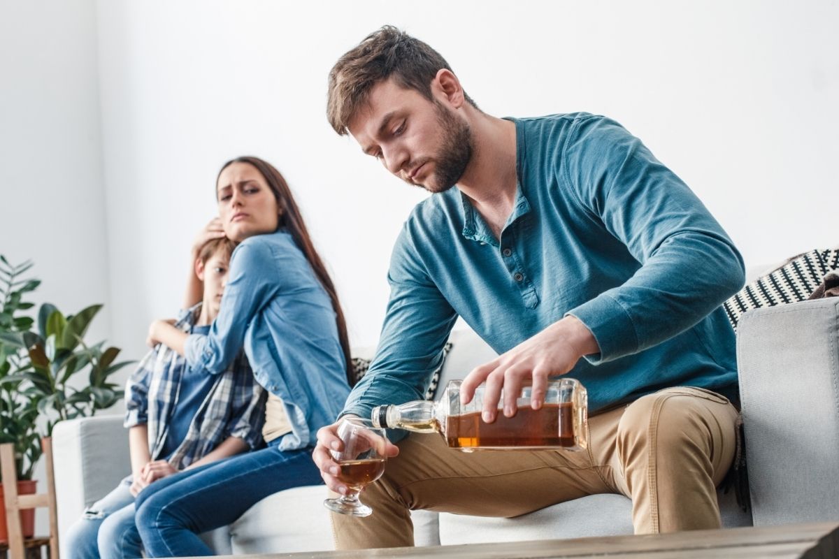 Signs You or Your Partner May Have a Problem with Alcohol