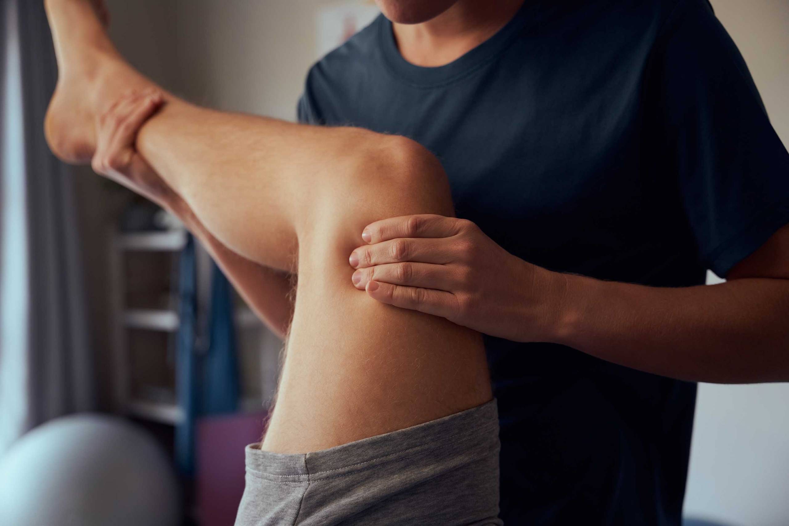 How Osteopathy Can Help with Patellar Tendonitis